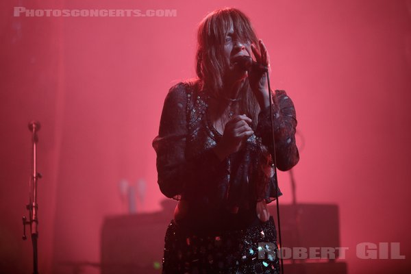 BLONDE REDHEAD - 2023-11-28 - PARIS - La Cigale - Kazu Makino